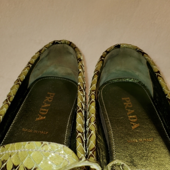 Prada Lime Green Snakeskin Almond Toe Loafers 37.5 - Picture 8 of 15